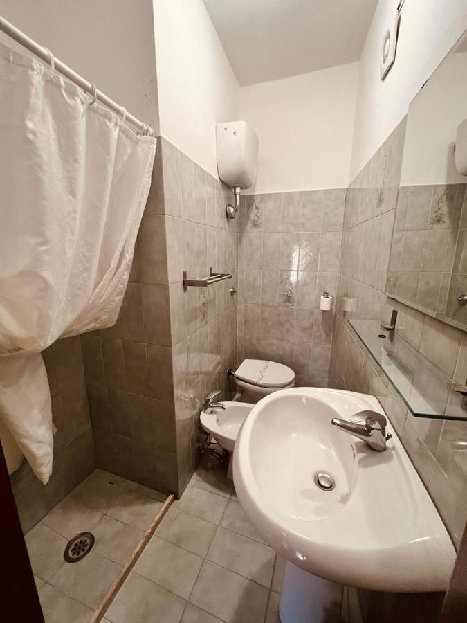 Albergo Dal Fata Gambassi Terme Exteriér fotografie